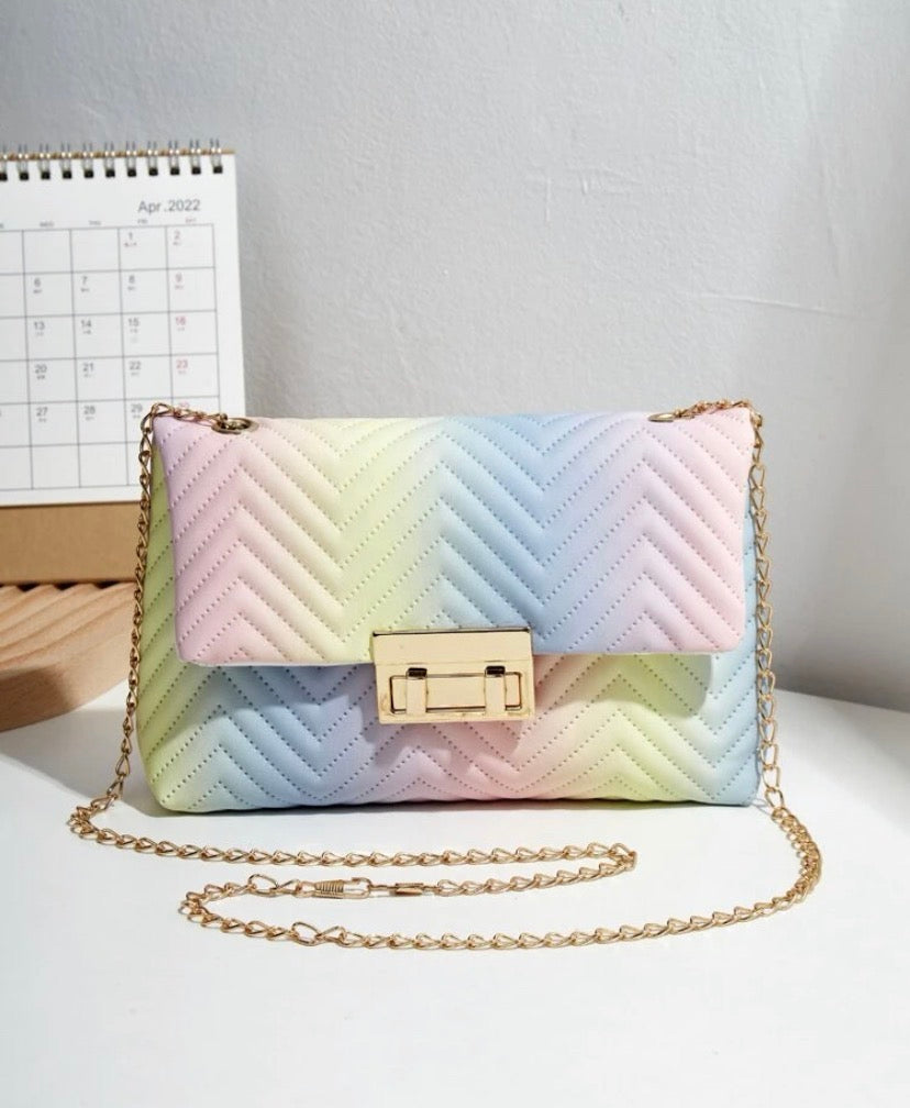 Ombré  Chevron Quilted Flap Chain Bag