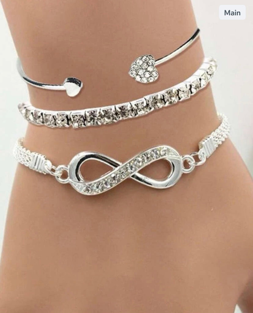 3pcs Rhinestone Heart Decor Bracelet