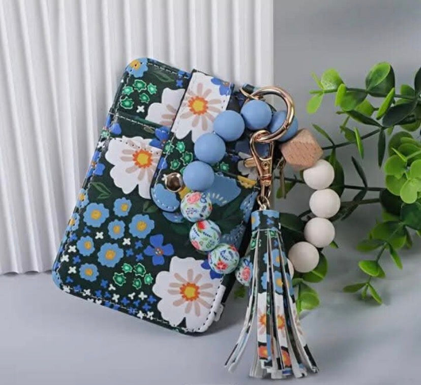 Wristlet keychain wallet