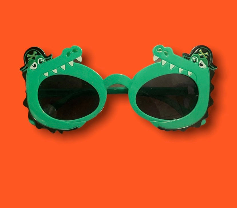 CROCODILE FRAMES