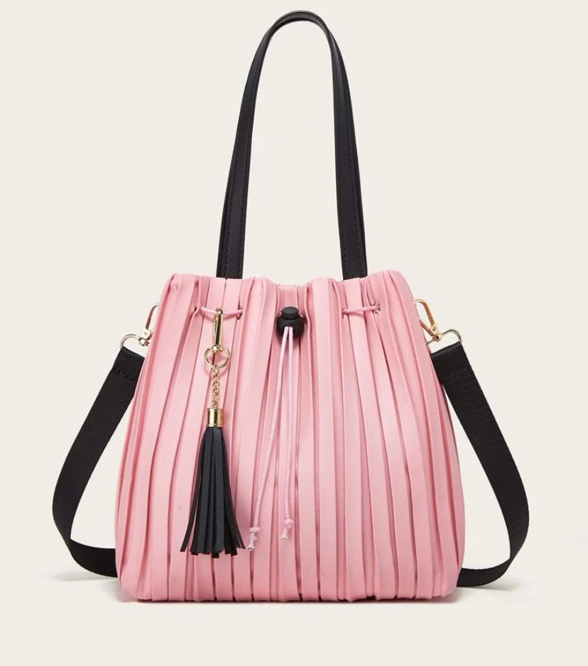 Tassel Drawstring Pleated Bucket Bag