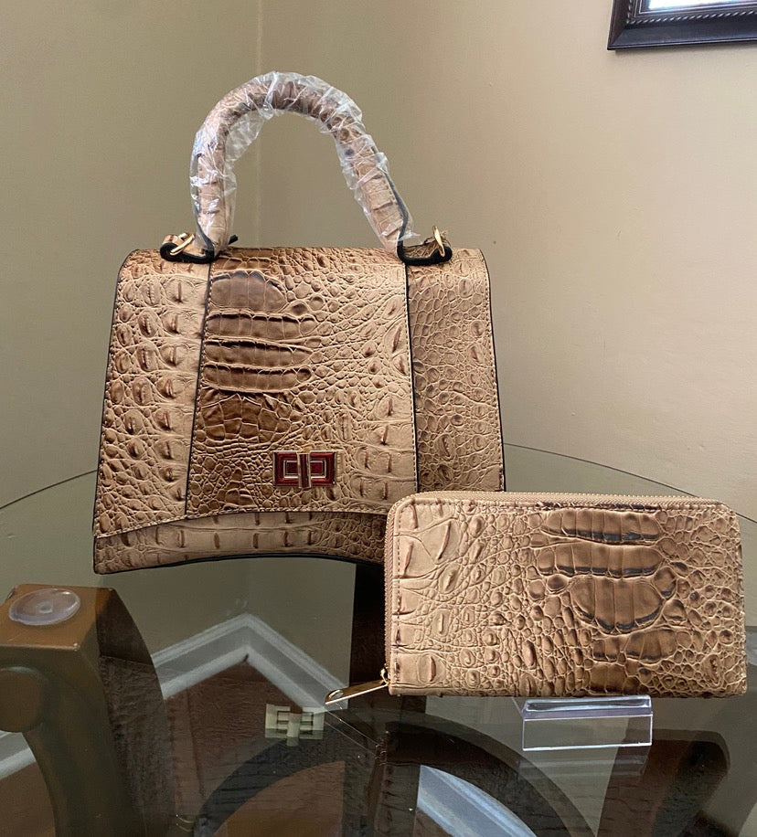 2-in-1 Flap Handbag
